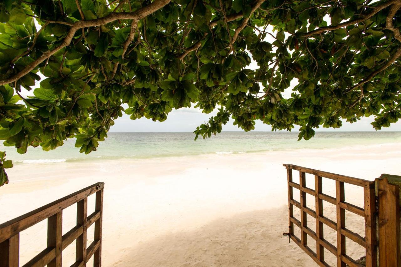 Uroa Beach Lodge מראה חיצוני תמונה