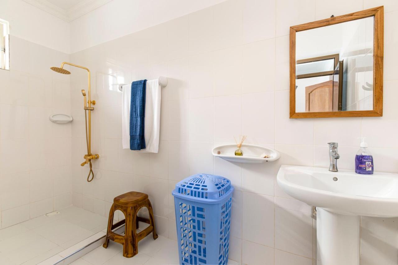 Uroa Beach Lodge מראה חיצוני תמונה