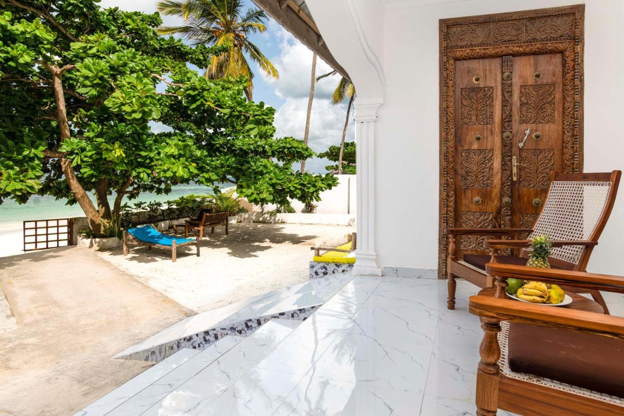 Uroa Beach Lodge מראה חיצוני תמונה