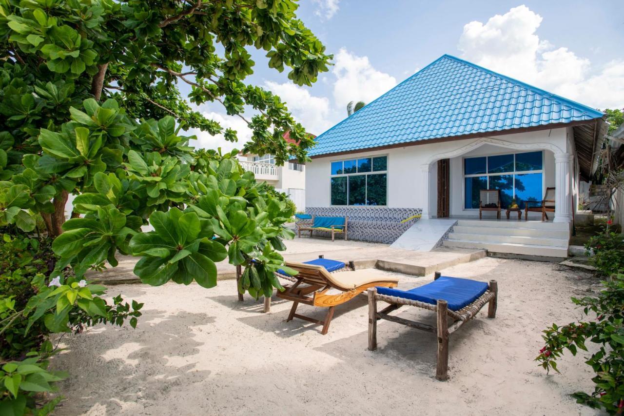 Uroa Beach Lodge מראה חיצוני תמונה