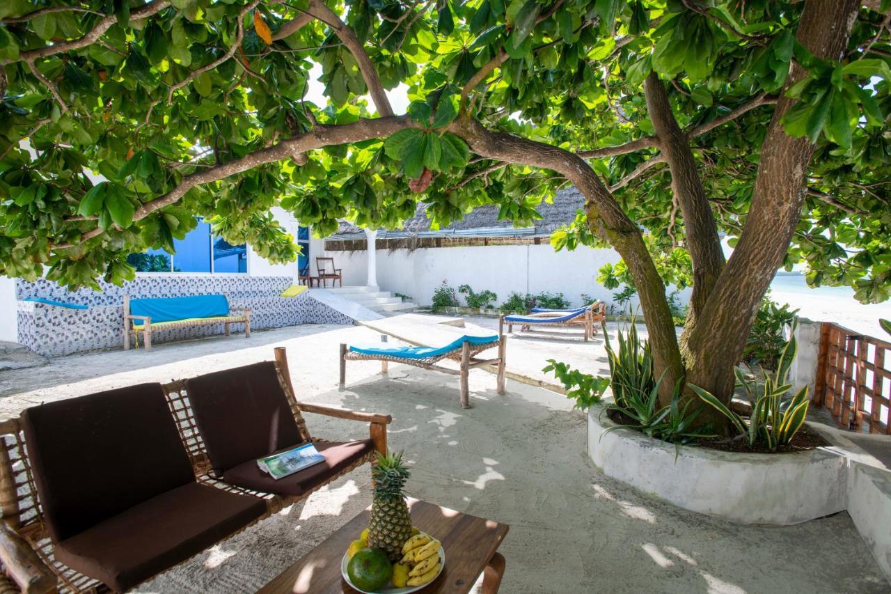 Uroa Beach Lodge מראה חיצוני תמונה